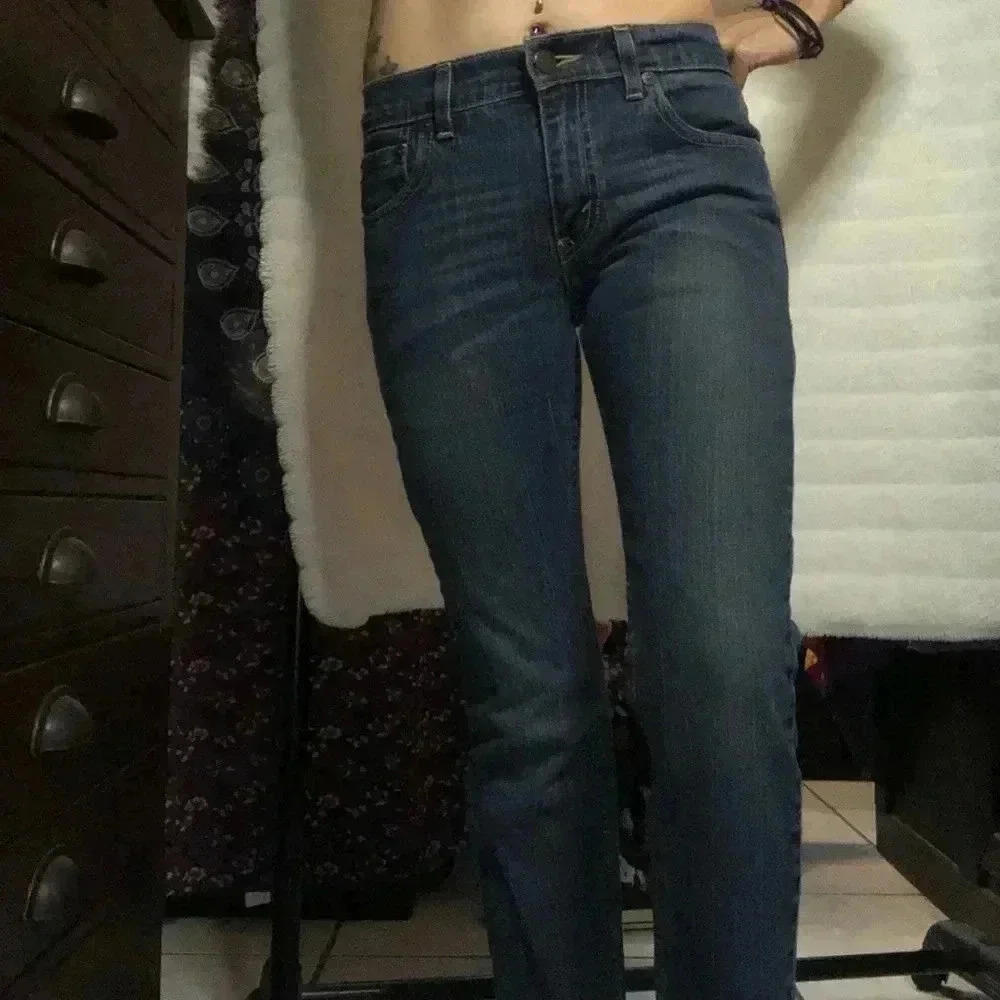 🤑5 for $25  
Levi's 511 Skinny Jeans - Classic Denim Fit